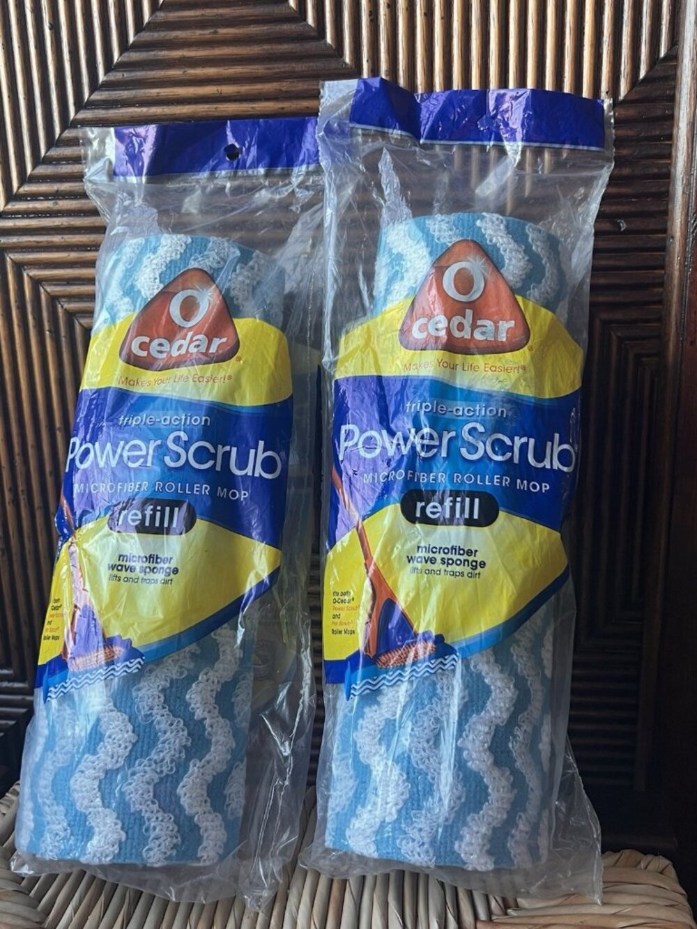 Lot of 2 O Cedar Roller Mop Refill Power Scrub Microfiber Wave Sponge NEW